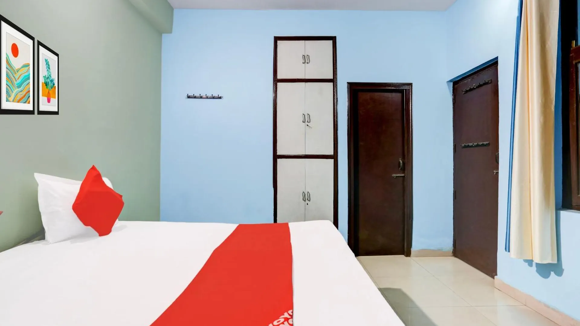 Hotel O Esscon House Gurgaon 3*,  India