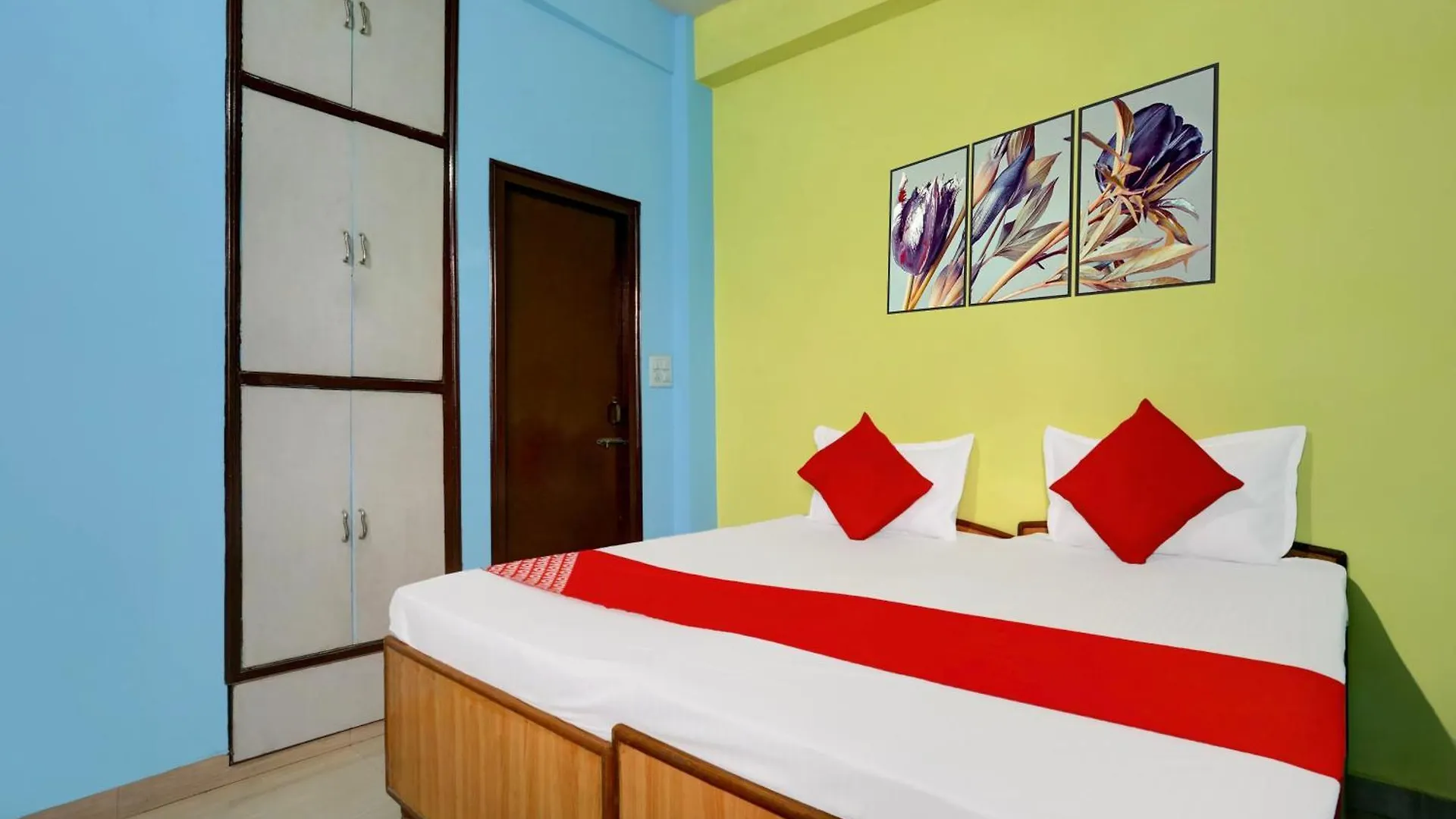 Hotel O Esscon House Gurgaon