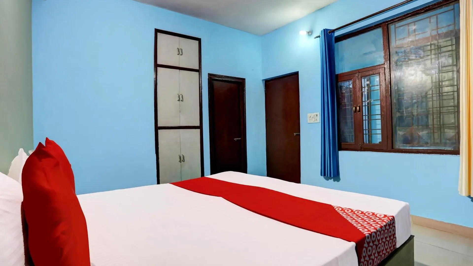 Hotel O Esscon House Gurgaon