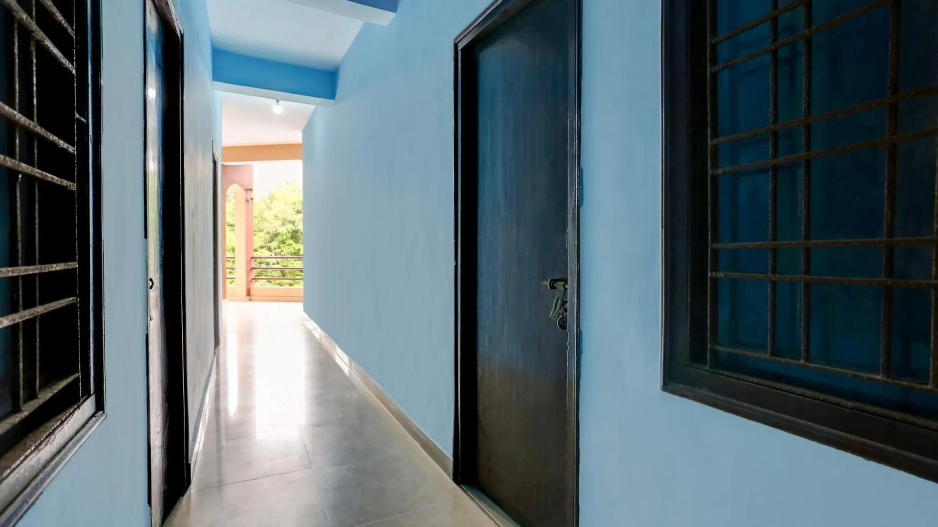 Hotel O Esscon House Gurgaon