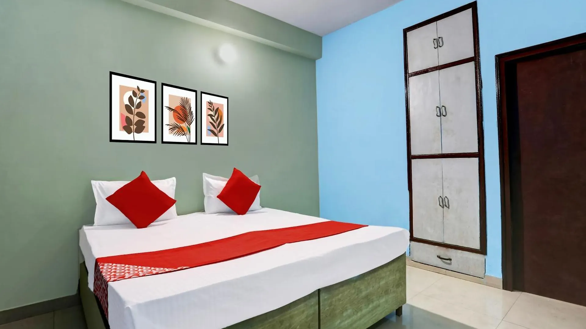 Hotel O Esscon House Gurgaon